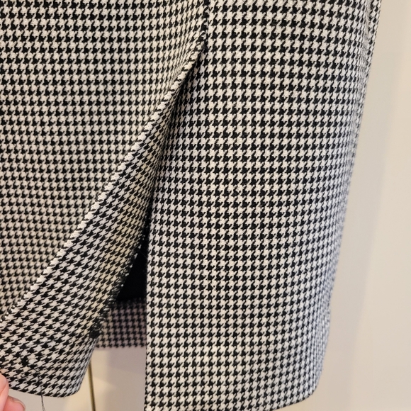 Banana Republic Houndstooth Pencil Skirt Size 0 - Picture 2 of 8